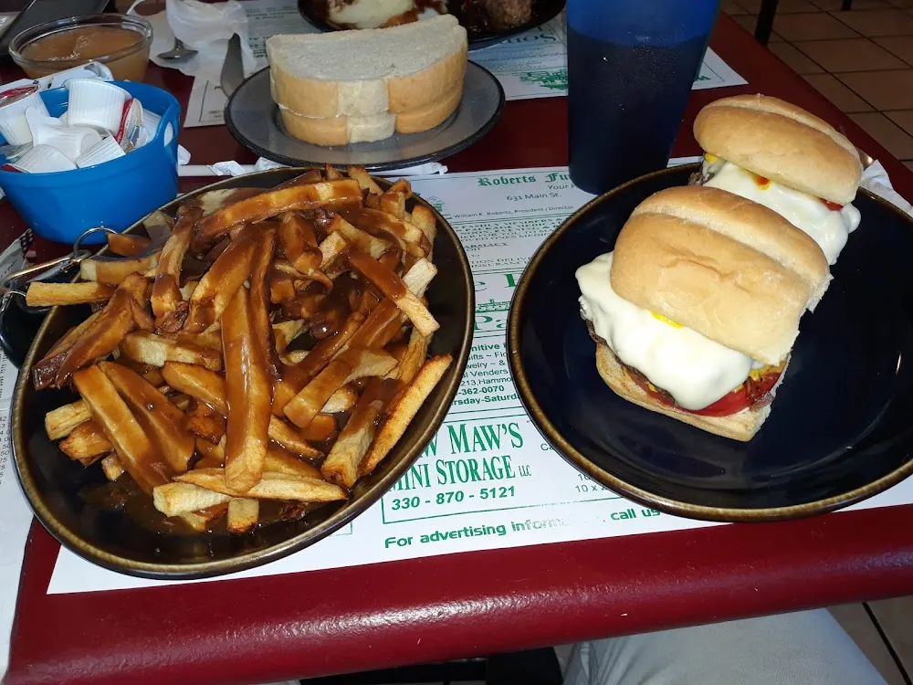 Sliders and Fries with Gravy
